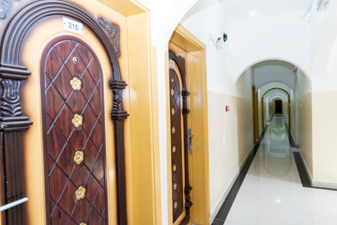 Arabian Sands Hotel فندق الرمال العربية Haima Exteriör bild