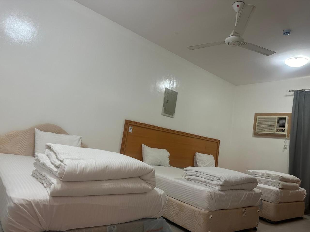 Arabian Sands Hotel فندق الرمال العربية Haima Exteriör bild